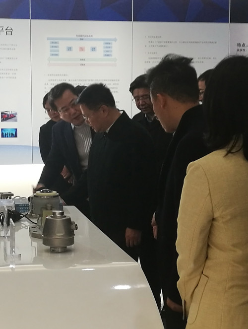省委副書(shū)記、市委書(shū)記鄭柵潔蒞臨柯力傳感調(diào)研