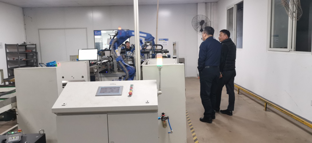 集團總裁柯建東先生到安徽公司蒞臨指導